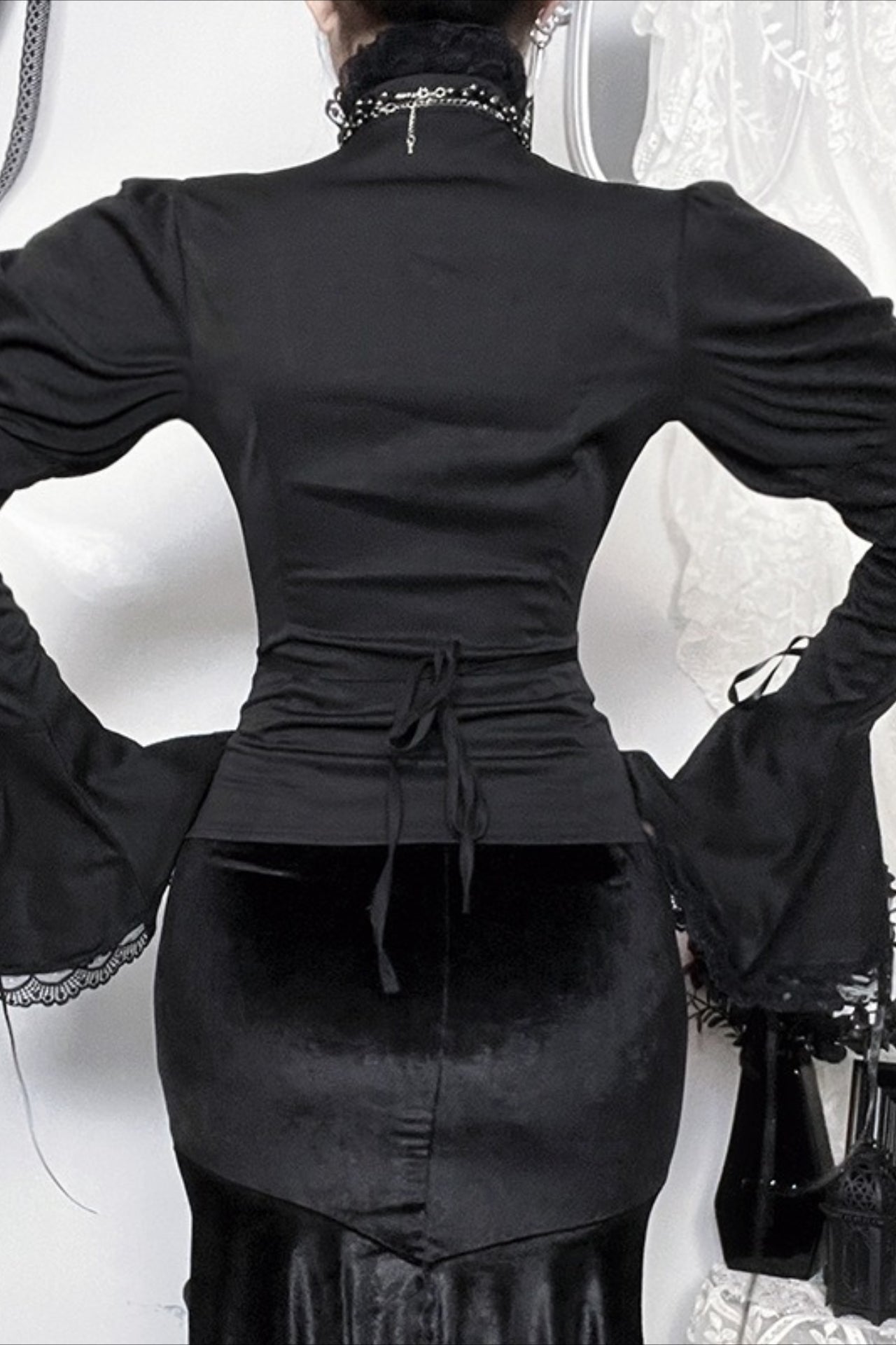 Versatile Dark Lolita Flare Sleeve Blouse