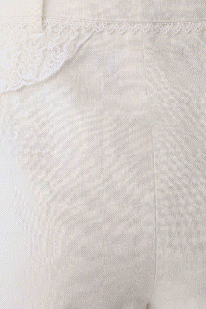 Melody Linen Short With Lace - White