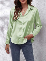 Women's Loose Collar Satin Blouse with Buttons | Ideal for Spring/Summer