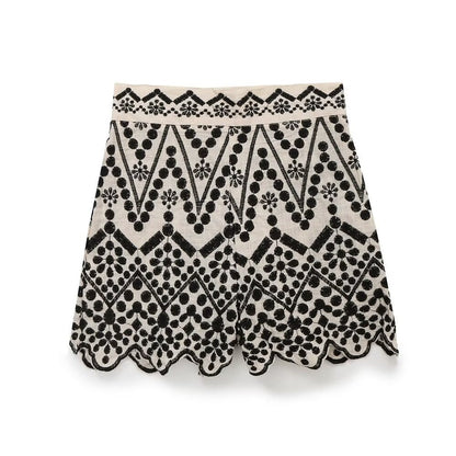 Women Fashion Casual Contrast Color Embroidered Lapel Blouse High Waist Shorts Two-Piece Set