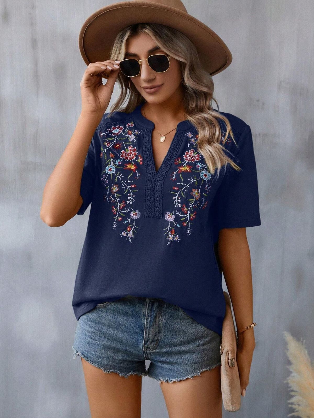 Women Casual Embroidery Lace Stitching Blouses