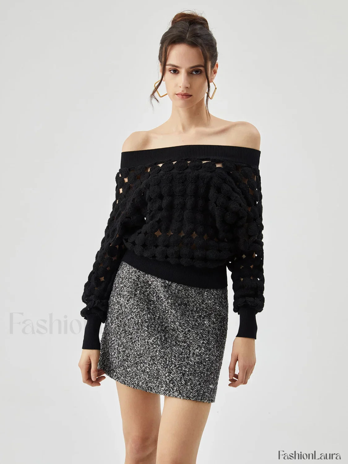 Crocheted Circle Hollow Trendy Off Shoulder Blouse