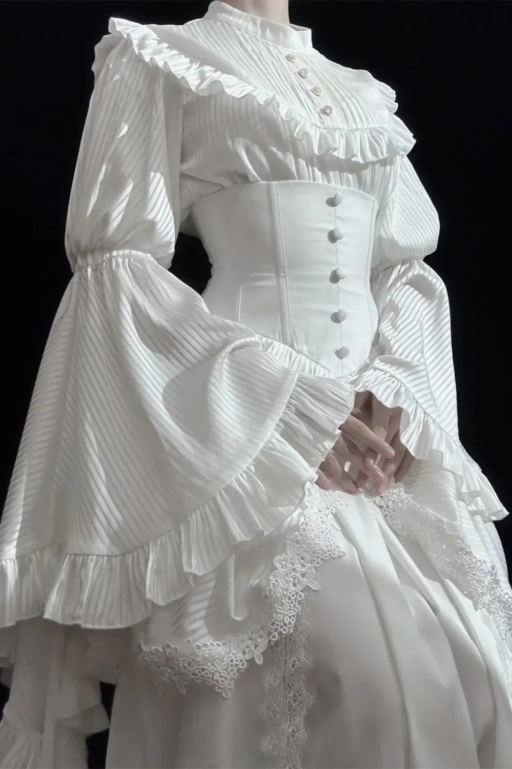 Gothic Light Lolita Long Flying Sleeve Vintage Blouse & Skirt Two Piece Set