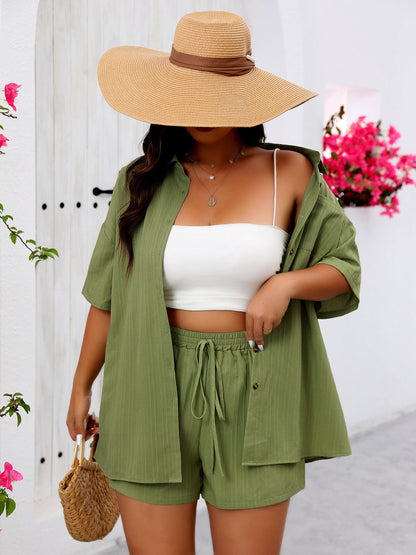 Women Casual Plus Size Lapel Short-Sleeved Blouse Wide-Leg Shorts Two-Piece Set