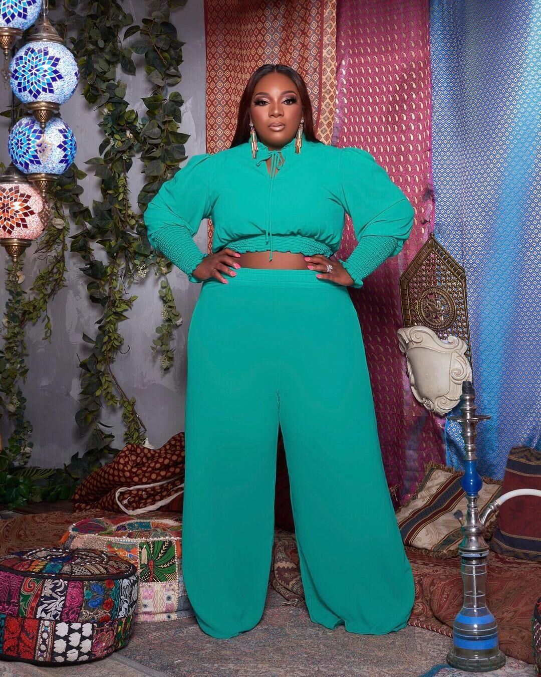 Women Plus Size Casual Solid Color Long Sleeve Crop Blouse Wide Leg Pants Two-Piece Set