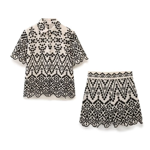 Women Fashion Casual Contrast Color Embroidered Lapel Blouse High Waist Shorts Two-Piece Set